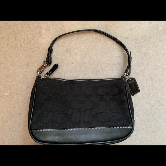 Vintage 90’s COACH bag 8 1/2x5 - Picture 1 of 4